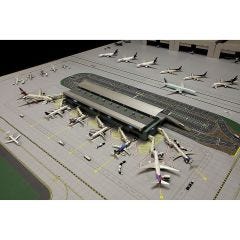 7-Gate LED Airport Terminal and Mat Set
