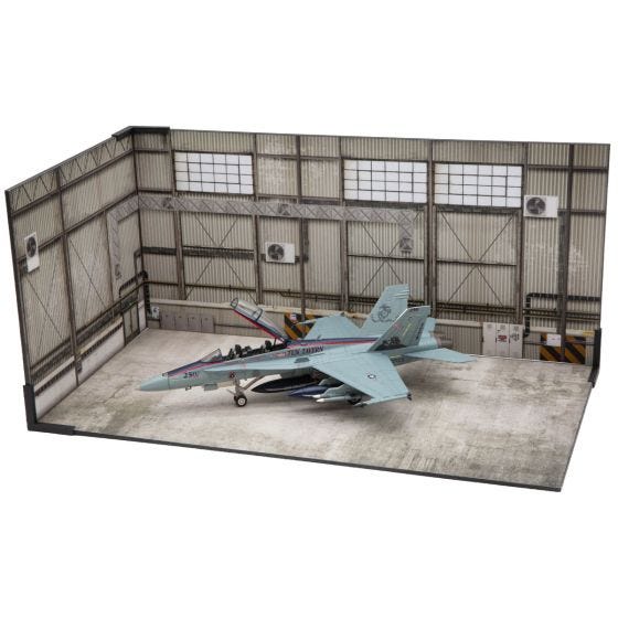 full diorama with model 