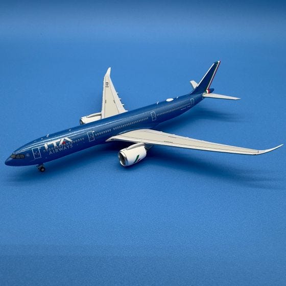 ITA Airways Airbus A330-900neo Die-Cast Model