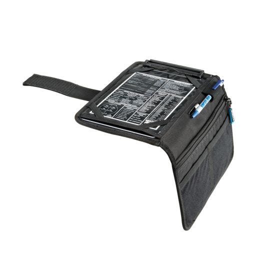 kneeboard with checklist 
