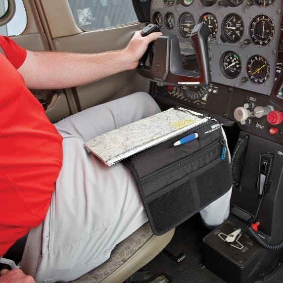 kneeboard strapped to pilot's leg kneeboard strapped to pilot's leg