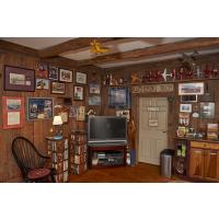Patrica Aviation Room